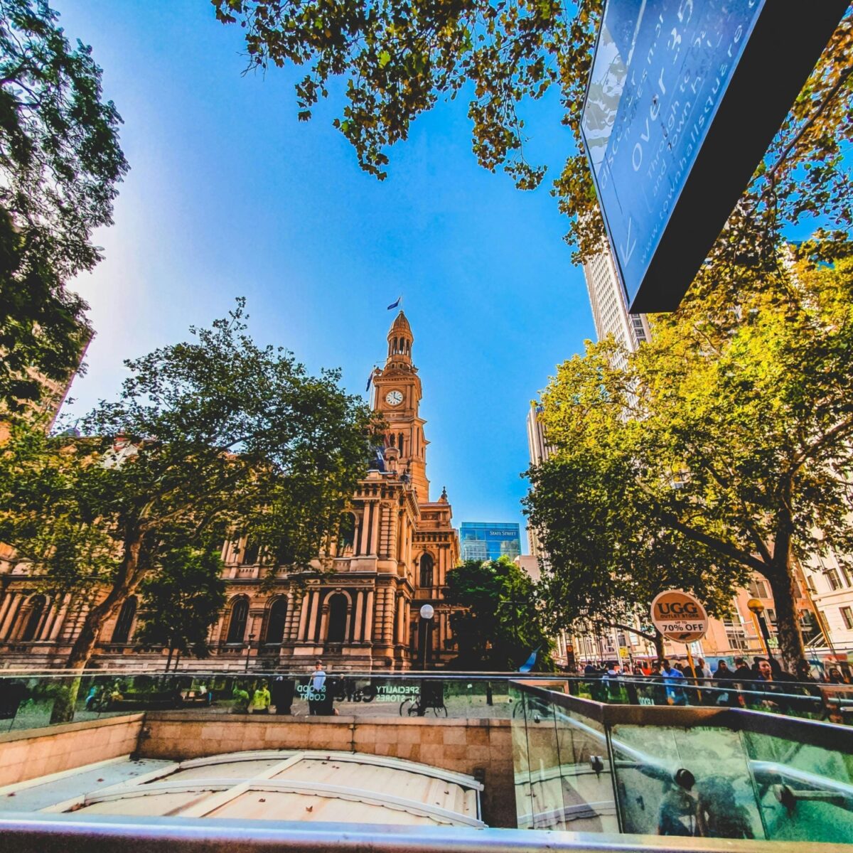 A photo of the buildings and sky in Sydney.